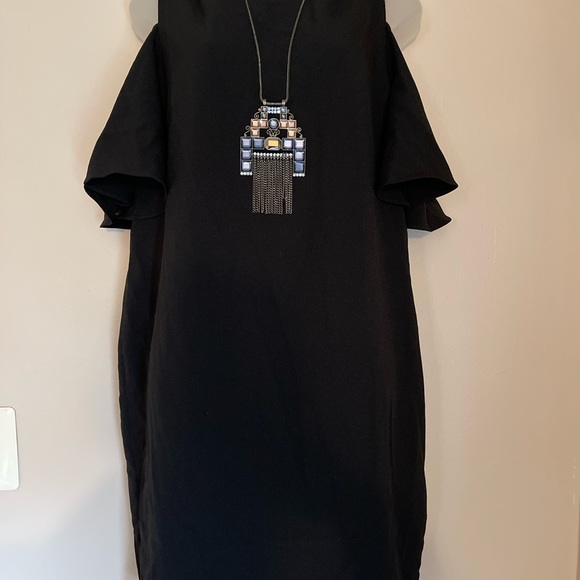 NWT Chelsea28 Classic Black Shift Cold Shoulder Dress XL - Picture 2 of 4